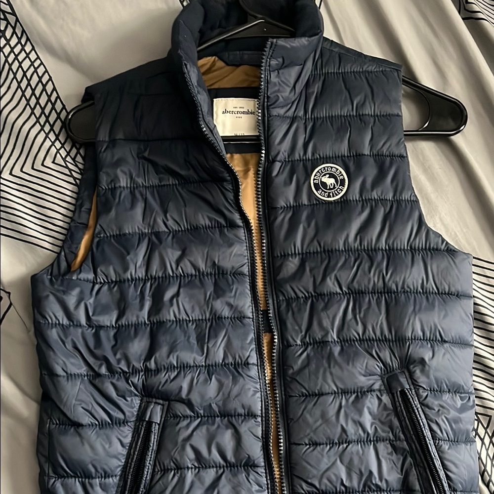 Abercrombie & Fitch Dark Blue Quilted Vest